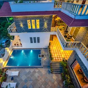  Villa Amar