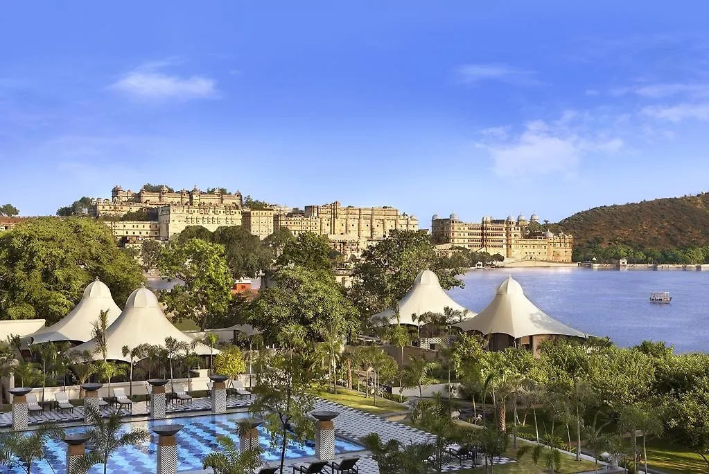 The Leela Palace Udaipur 5*,