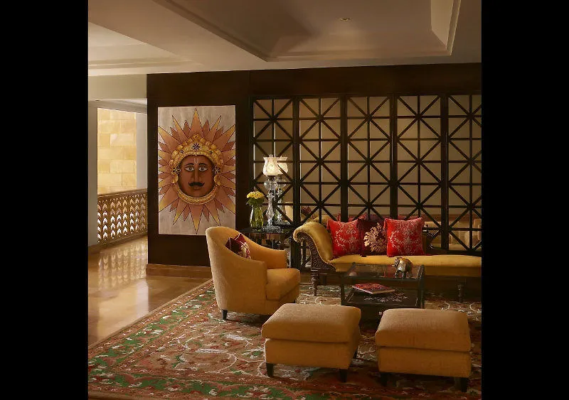 The Leela Palace Udaipur 5*,